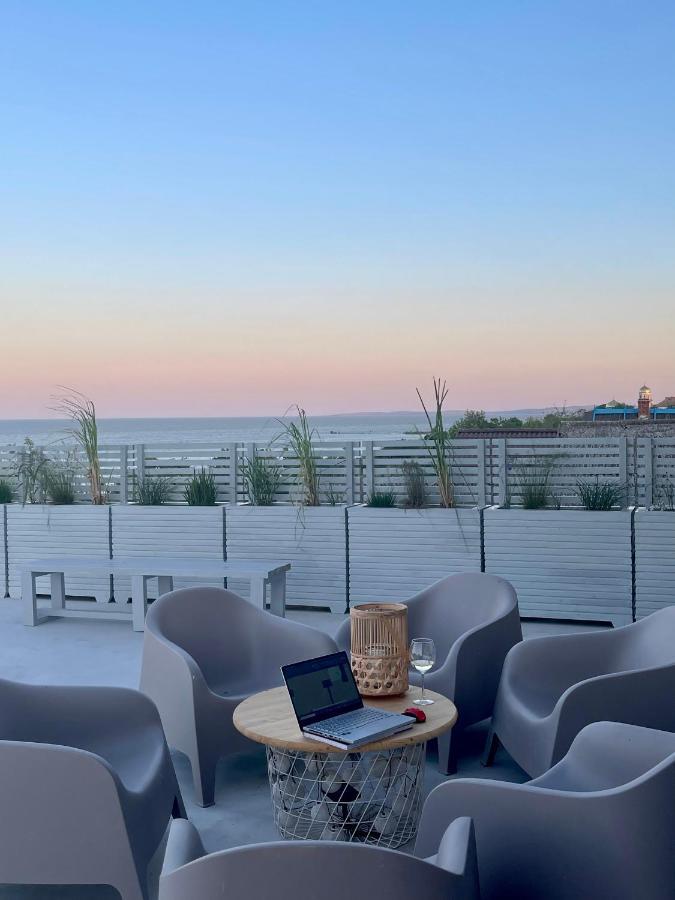 Apartament La Terrasse Sarichioi ภายนอก รูปภาพ